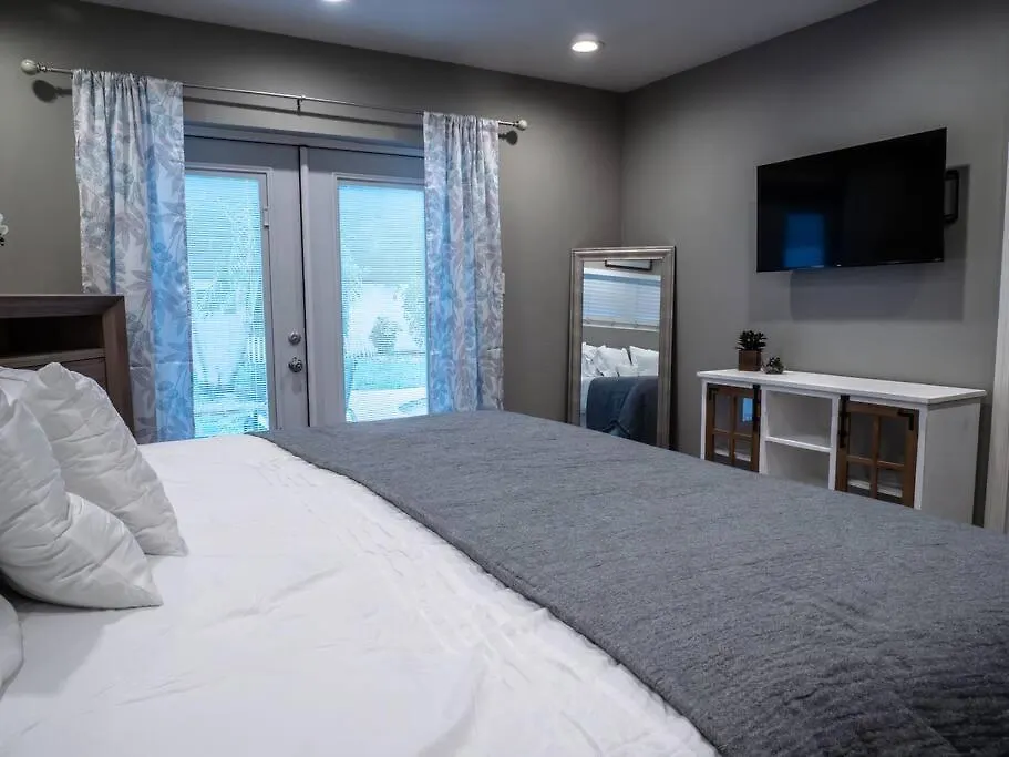 New In Pinellas Park! Bikini Bottom 0*,