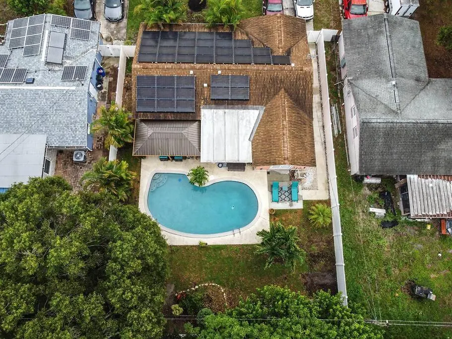 New In Pinellas Park! Bikini Bottom 0*,  United States
