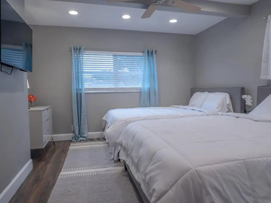 Holiday home New In Pinellas Park! Bikini Bottom